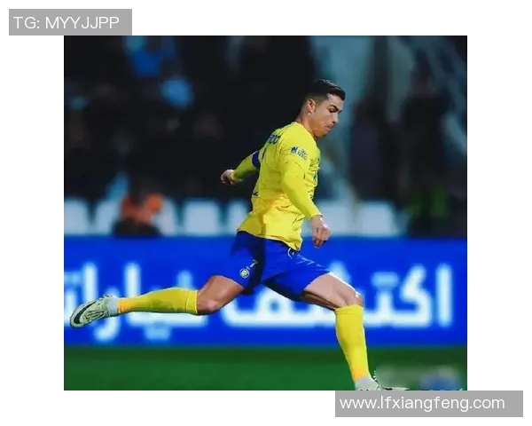 英国蓝色足球明星的传奇故事与辉煌成就探秘